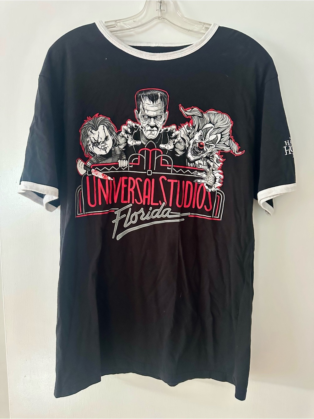 2021 Universal Studios Halloween Horror Nights Tshirt, men’s size L
